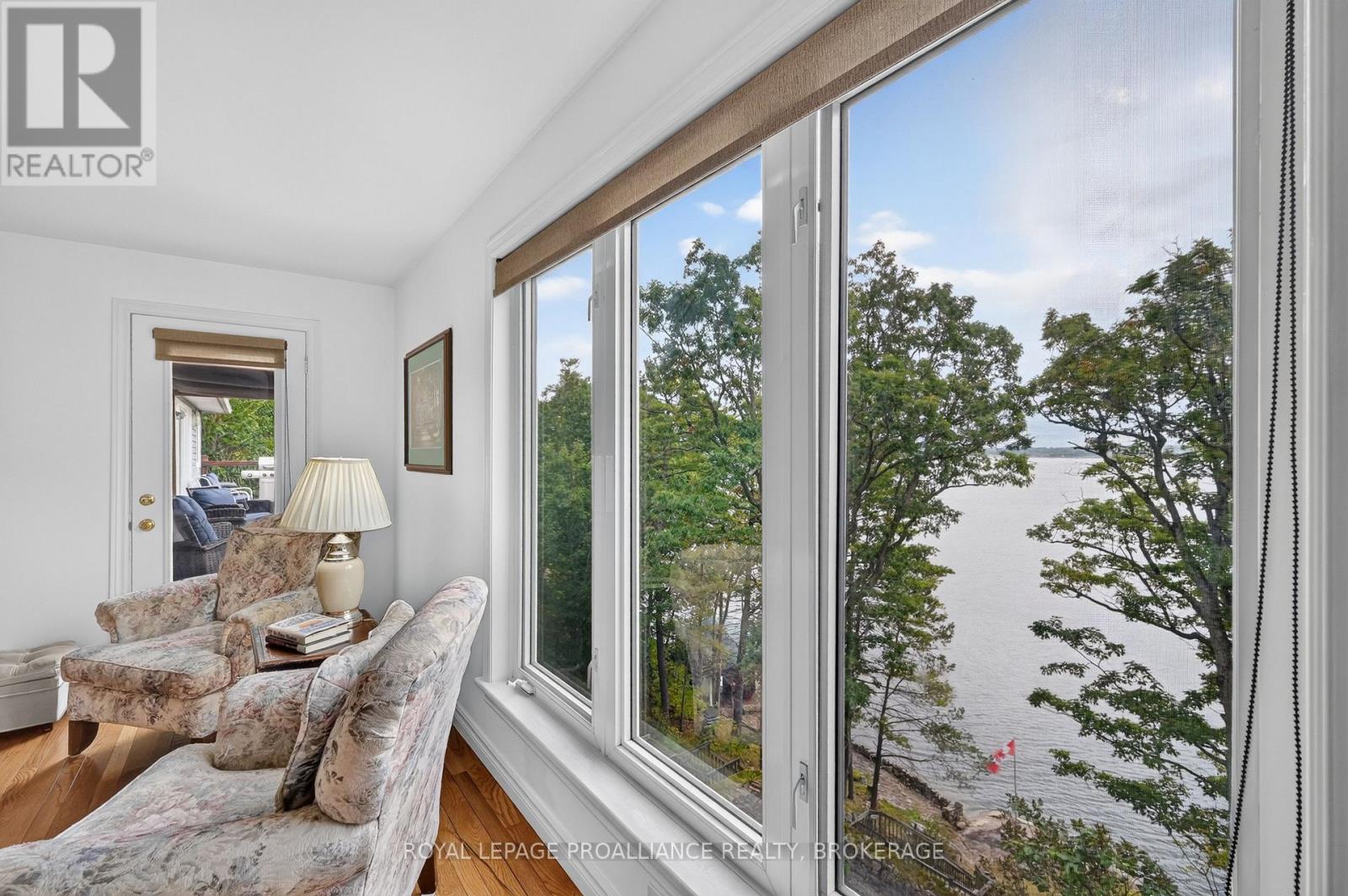 6 Vanston Road Property Photo 18