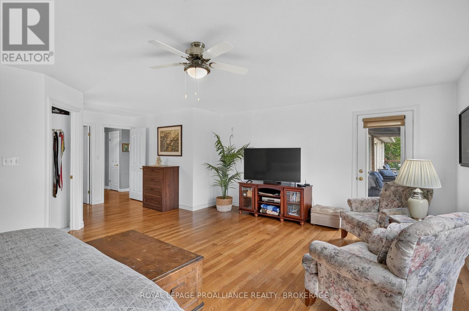 6 Vanston Road Property Photo 19