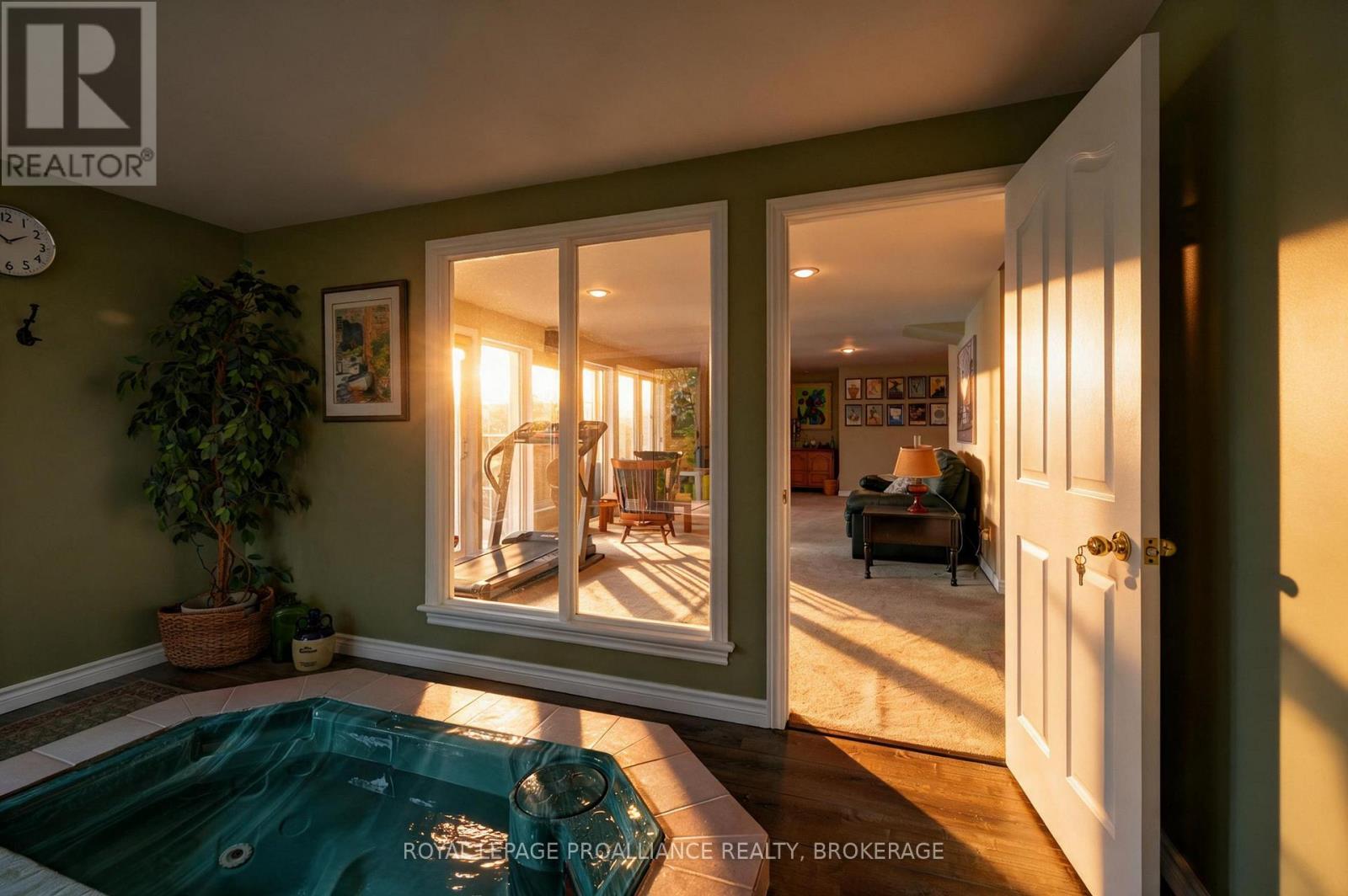 6 Vanston Road Property Photo 26