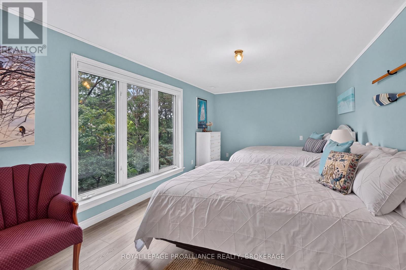 6 Vanston Road Property Photo 32