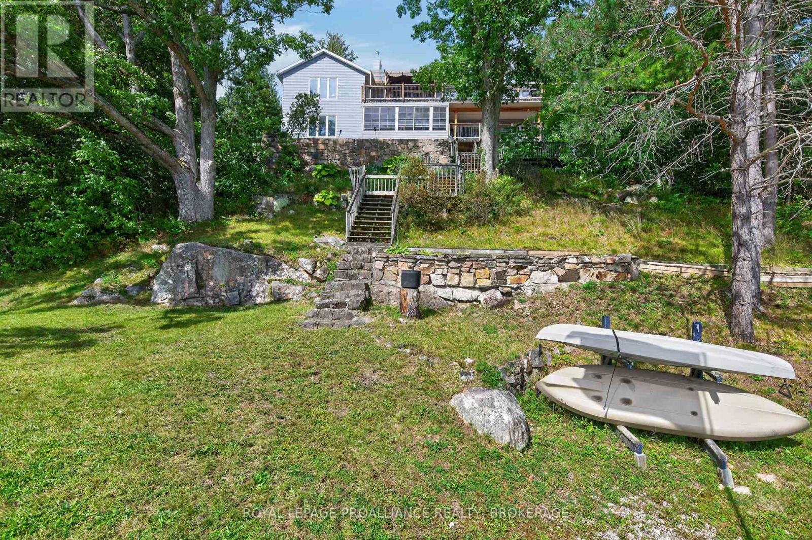 6 Vanston Road Property Photo 40