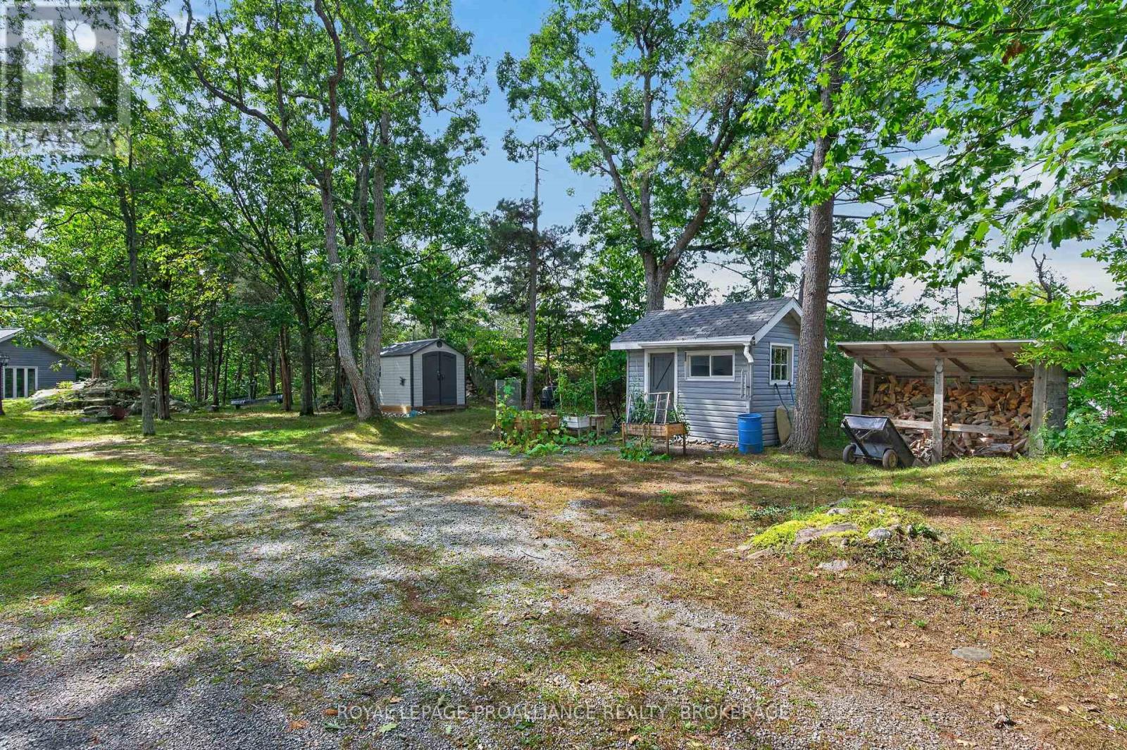6 Vanston Road Property Photo 42