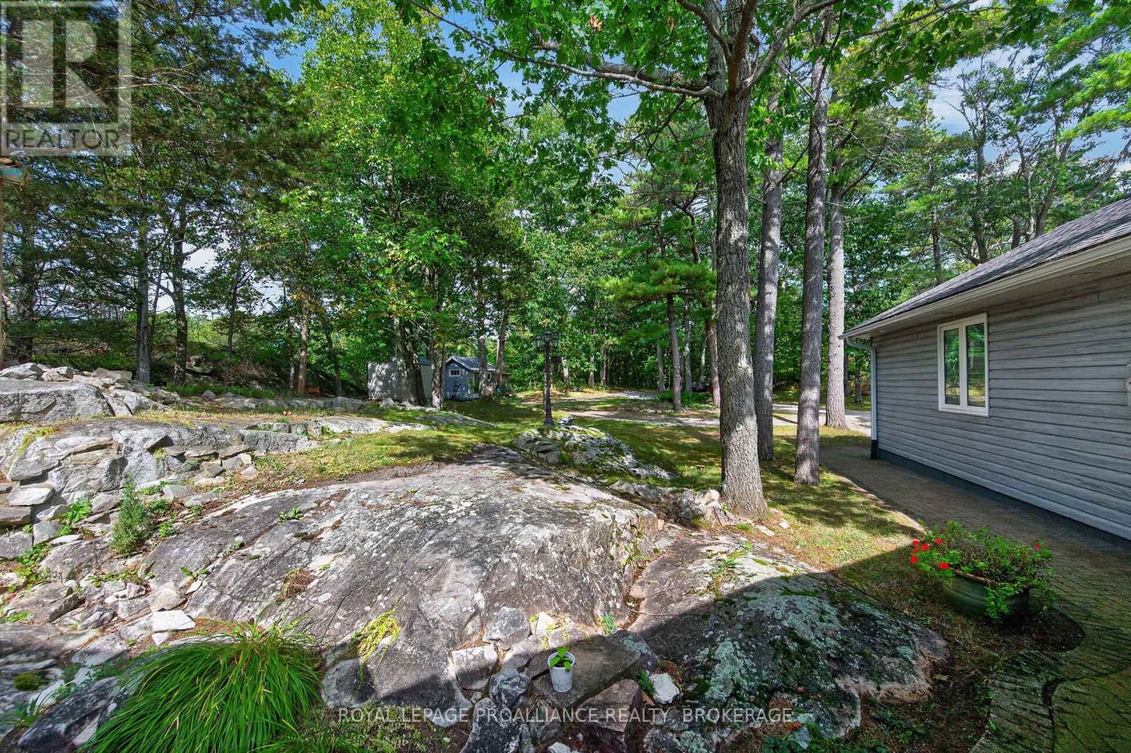 6 Vanston Road Property Photo 43
