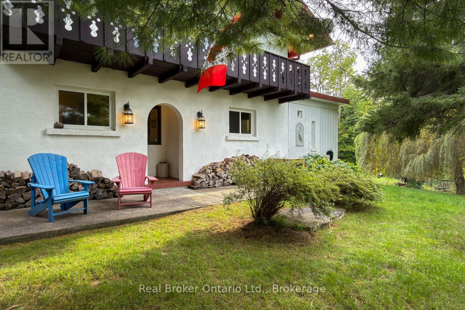 982 Porter Road Property Photo 3