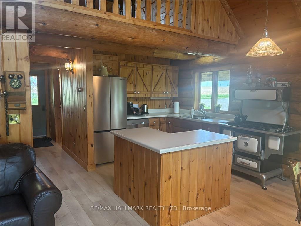 3 Upper Mohawk Point Property Photo 10