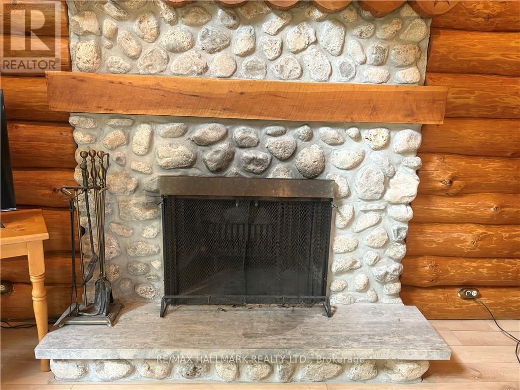 3 Upper Mohawk Point Property Photo 12