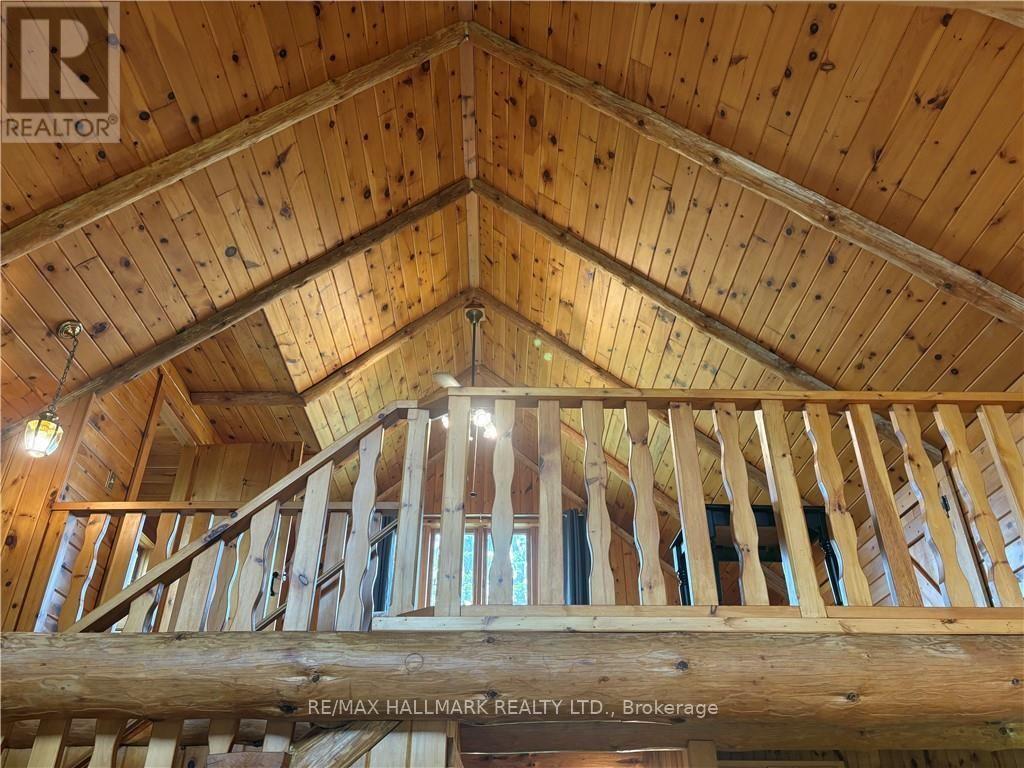 3 Upper Mohawk Point Property Photo 15