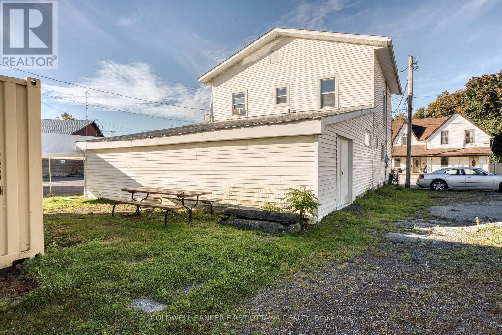 29 King Street Property Photo 3
