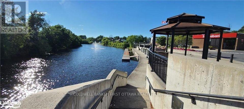 29 King Street Property Photo 19