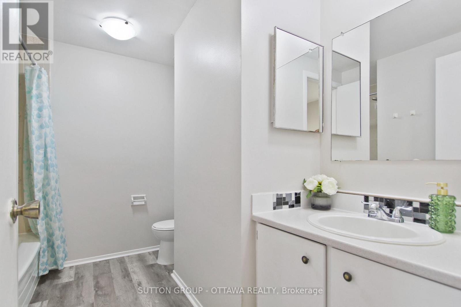 75 Clarkson Crescent Property Photo 28
