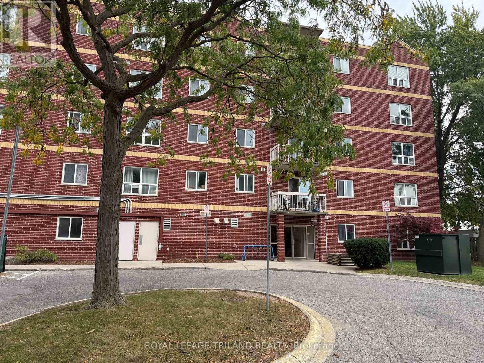 305 - 626 First Street Property Photo 1