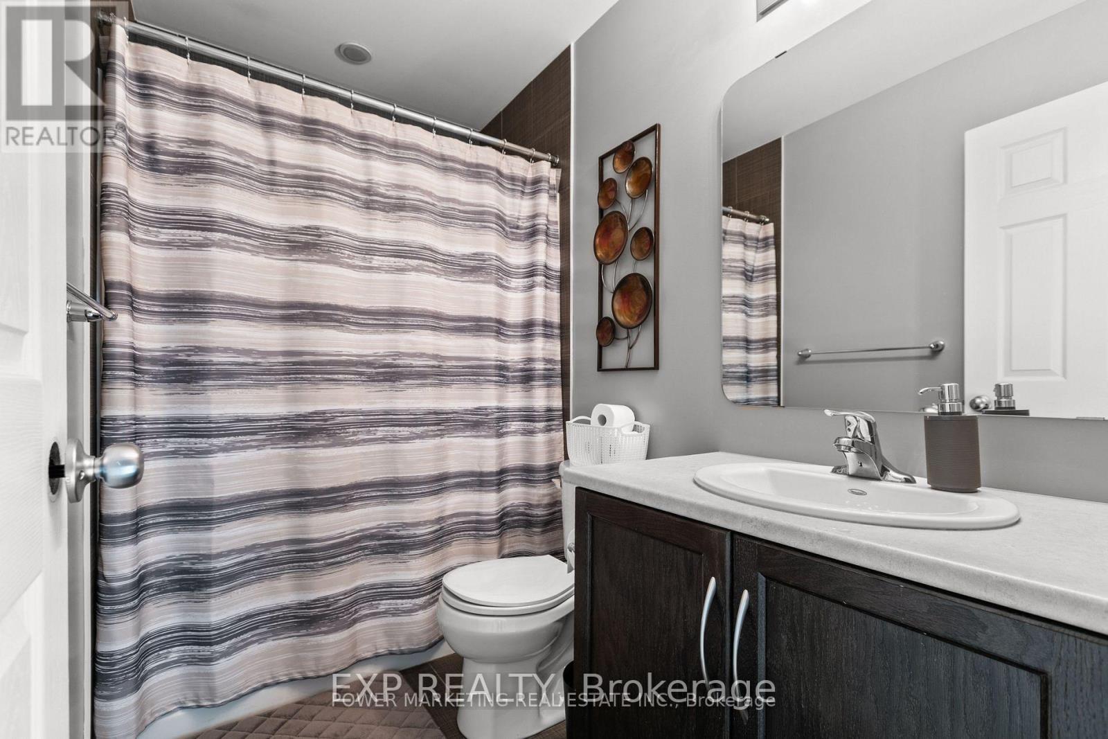 2200 Nantes Street Property Photo 18