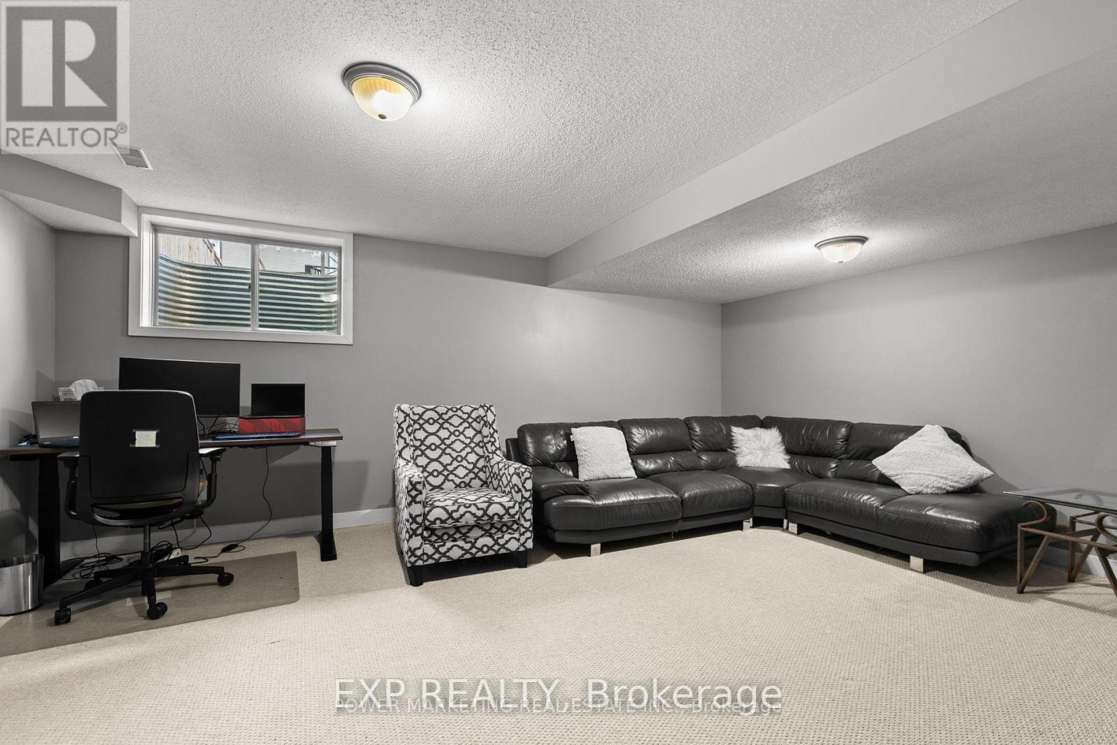 2200 Nantes Street Property Photo 21