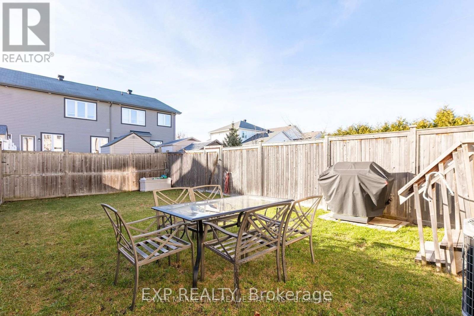 2200 Nantes Street Property Photo 23