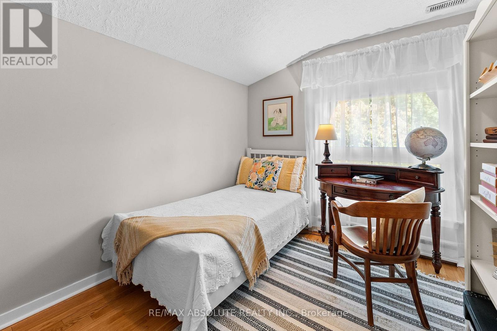 290 Harrington Street Property Photo 29