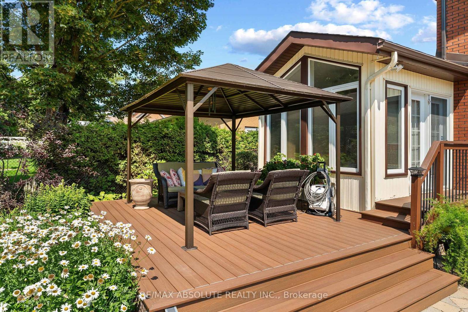 290 Harrington Street Property Photo 45