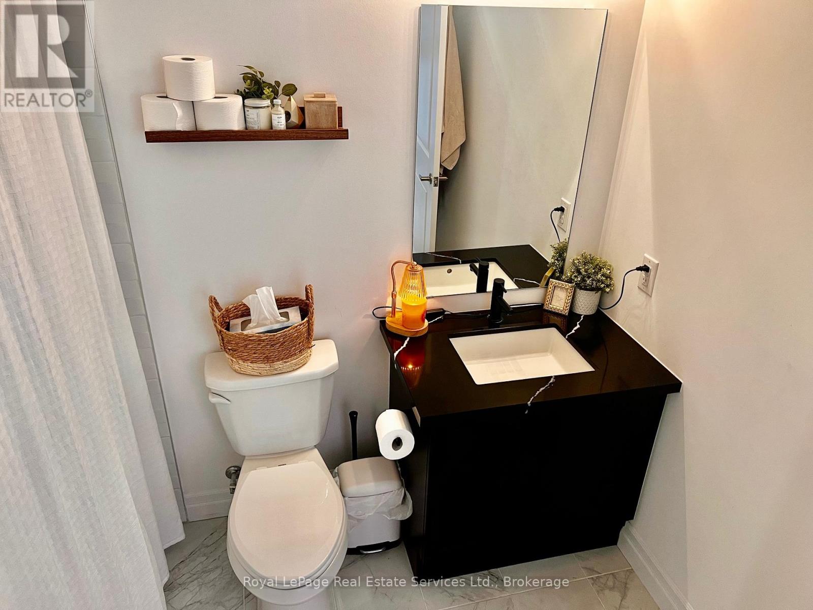 524 - 460 Dundas Street E Property Photo 10