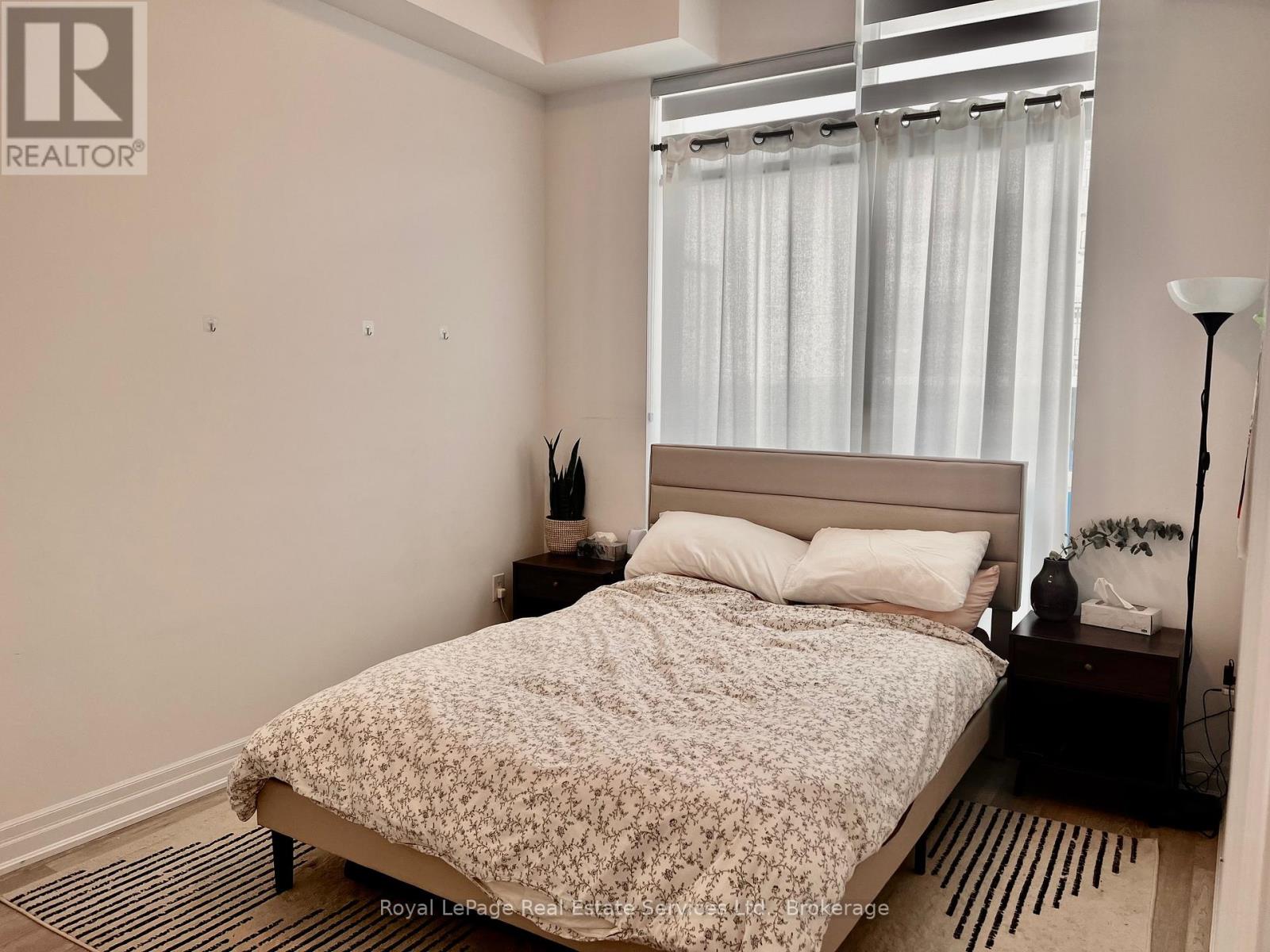 524 - 460 Dundas Street E Property Photo 12