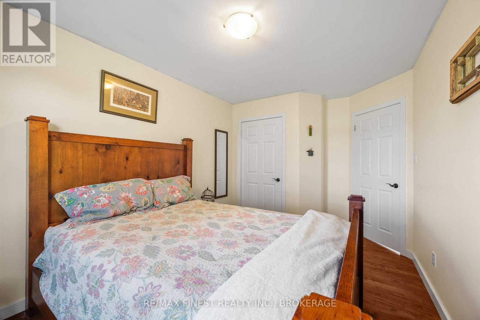 2442 Keeley Road Property Photo 17