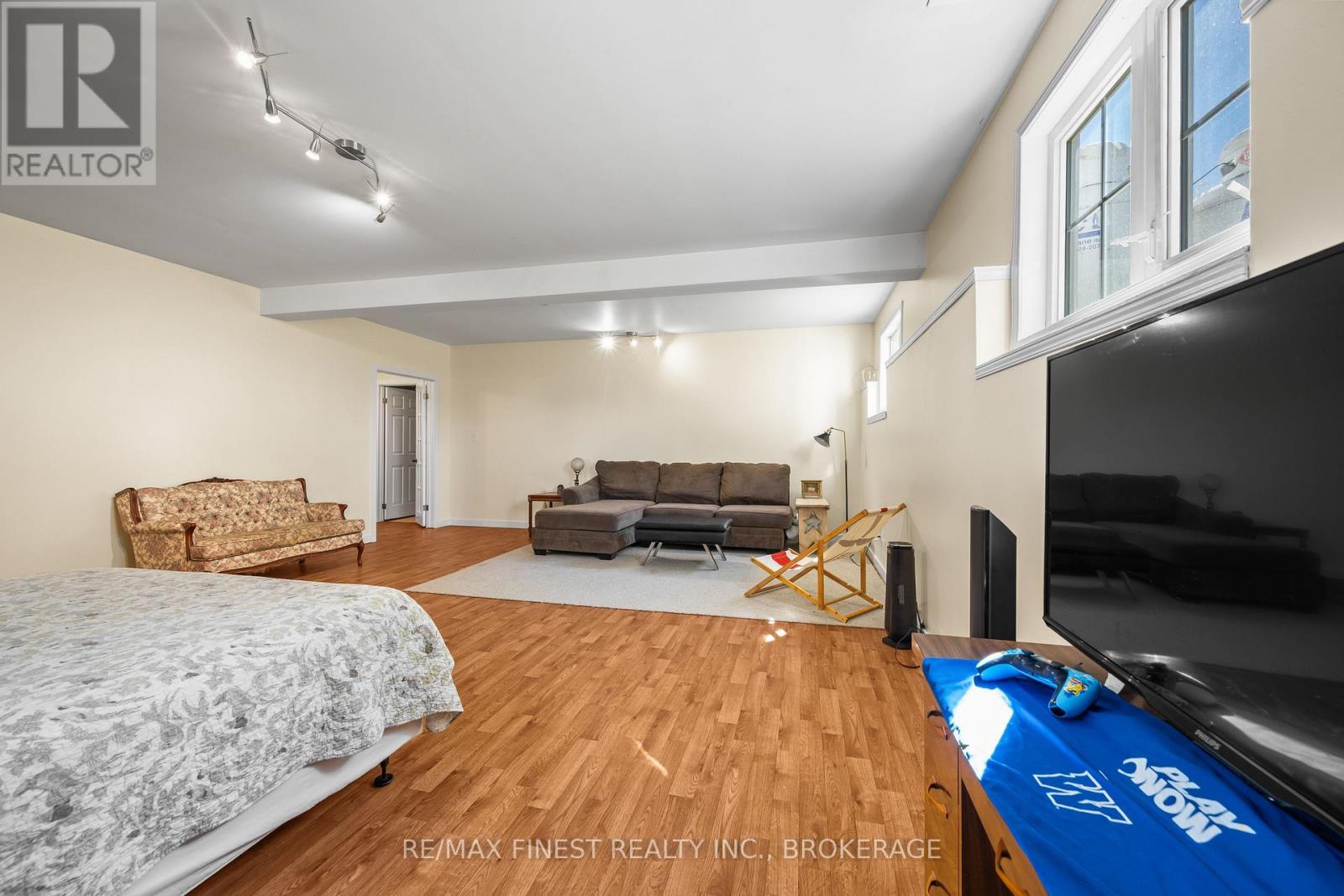 2442 Keeley Road Property Photo 29