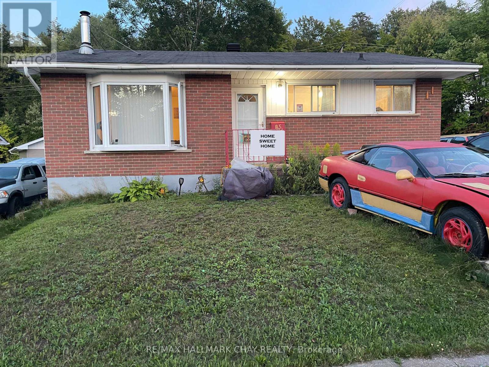 85 Mississauga Avenue Property Photo 1