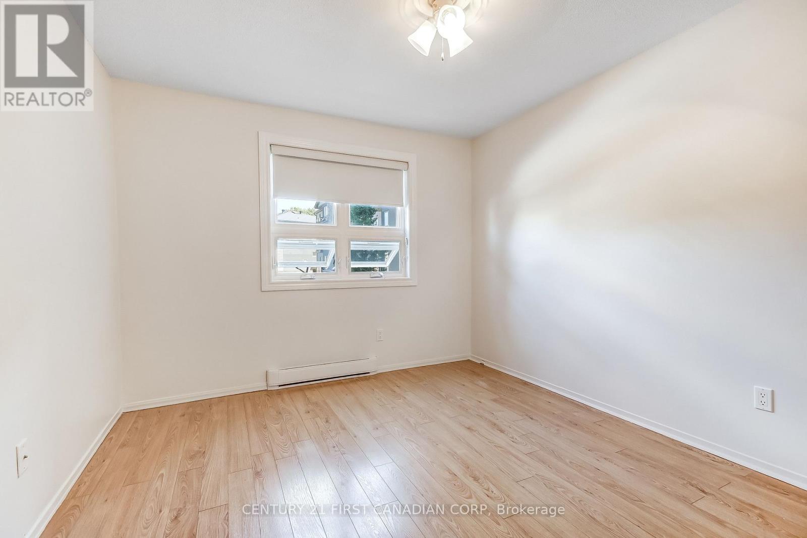 210 - 5 Jacksway Crescent Property Photo 10