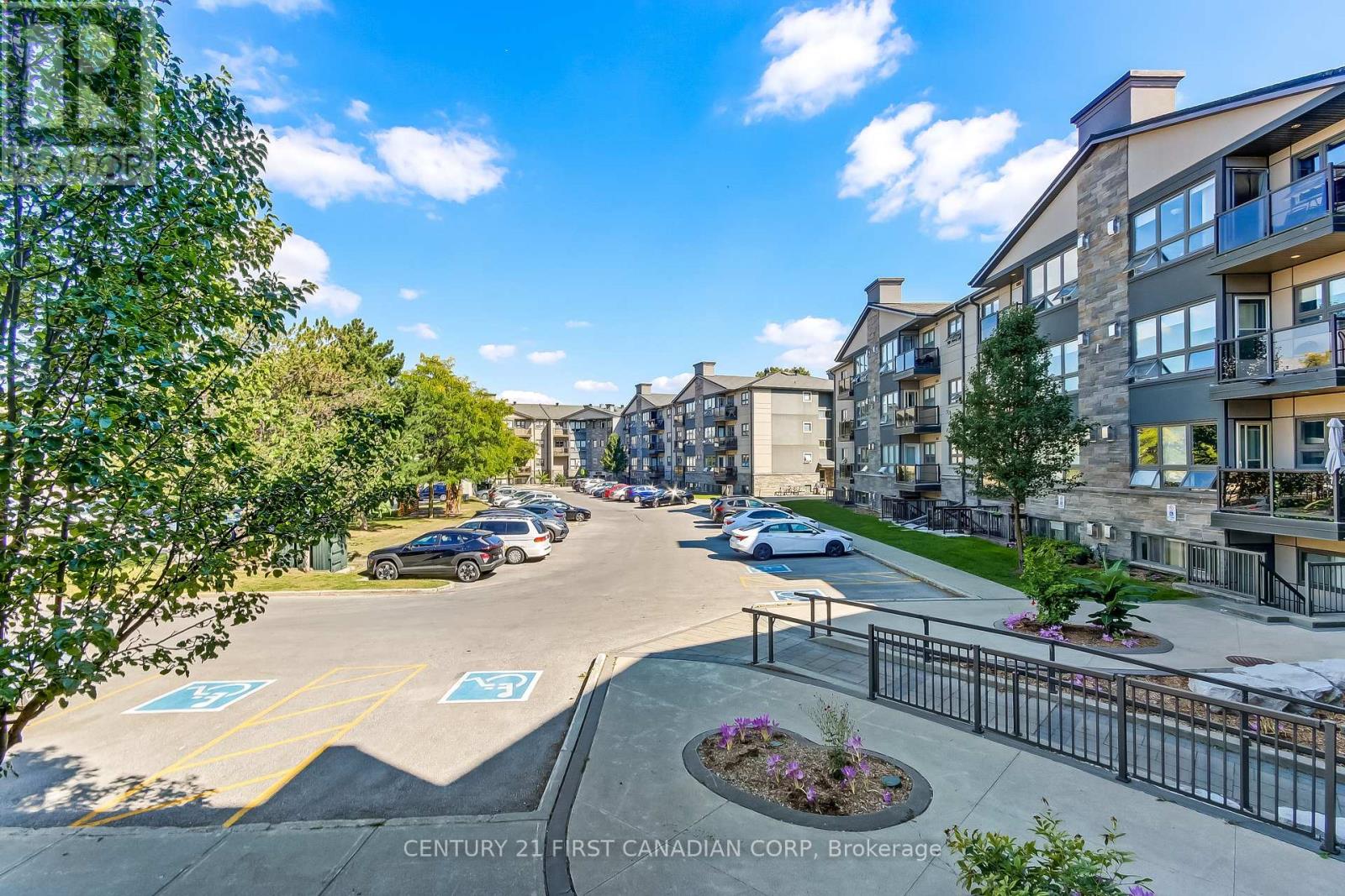 210 - 5 Jacksway Crescent Property Photo 16