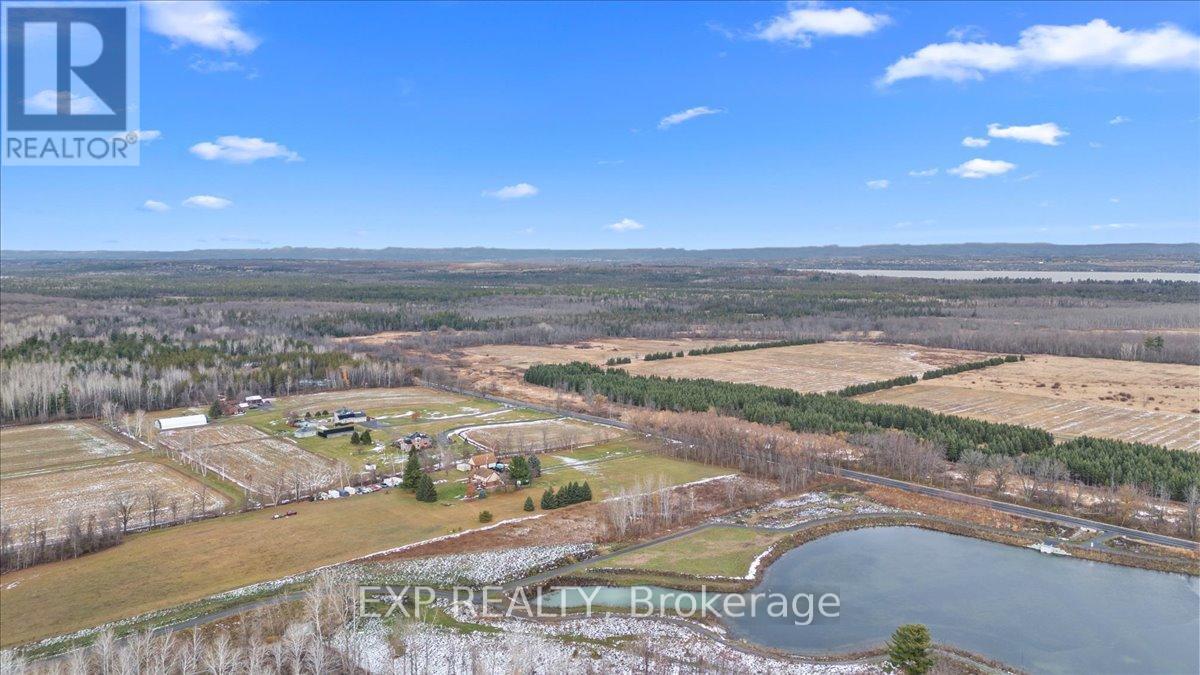 1355 March Valley Road Property Photo 4