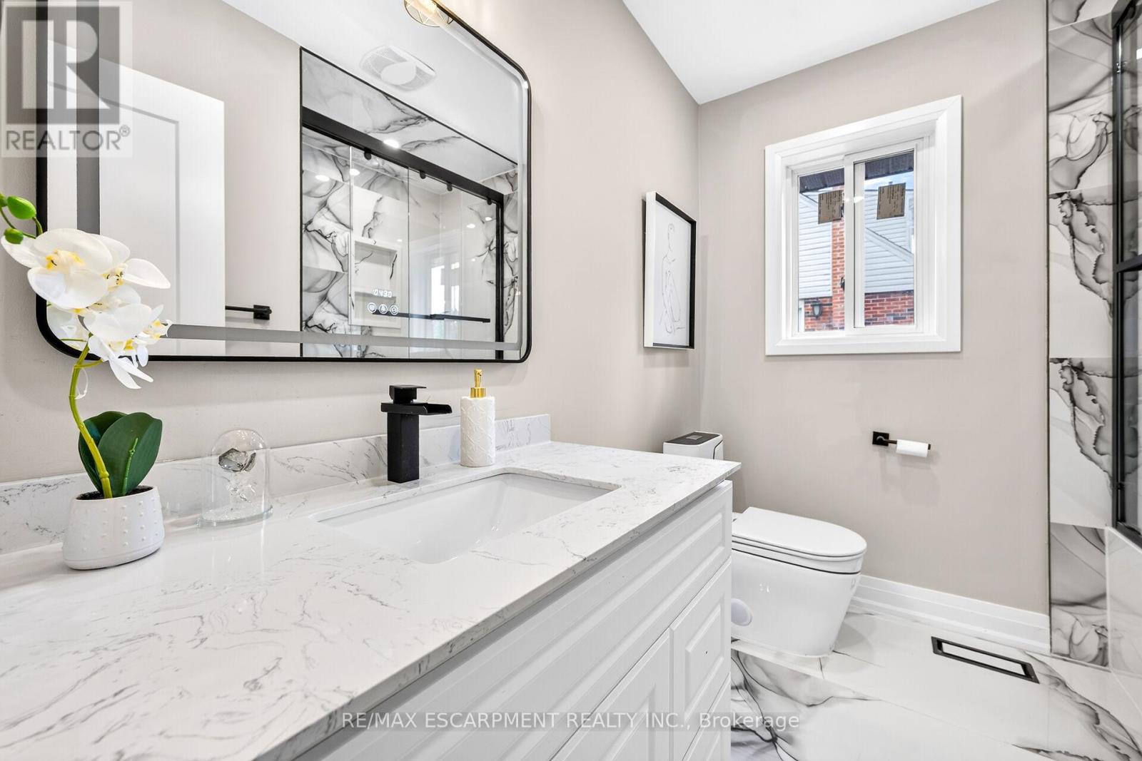 150 Howard Avenue Property Photo 22