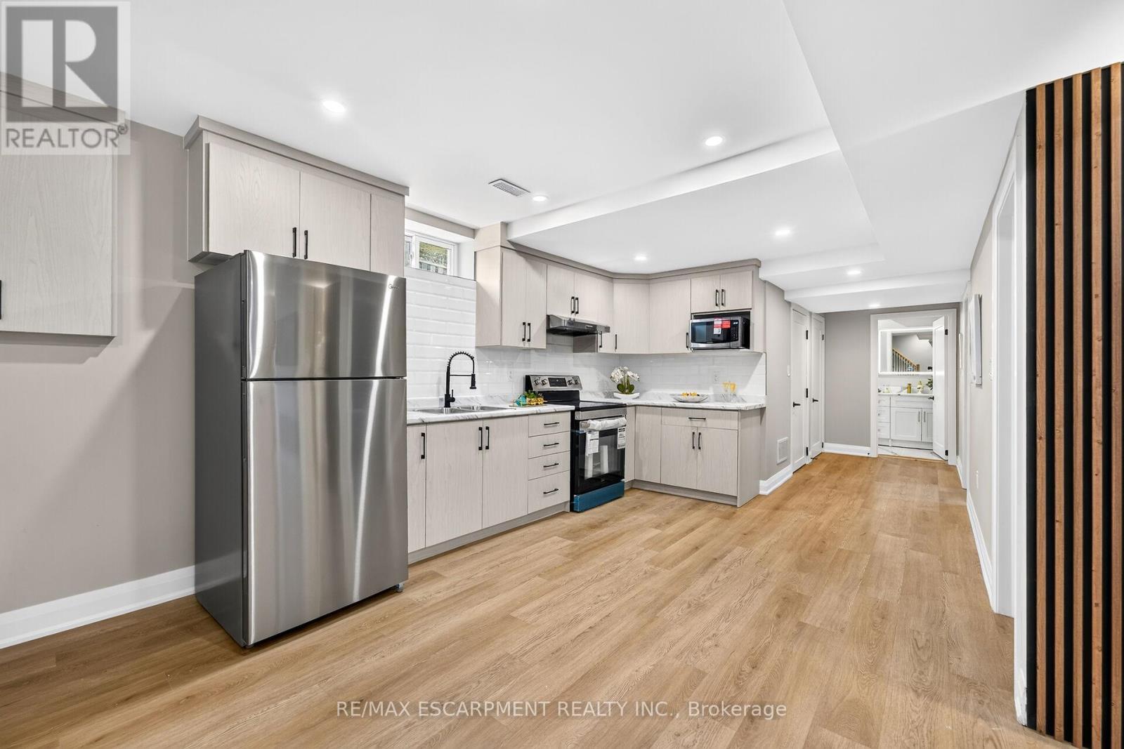 150 Howard Avenue Property Photo 29