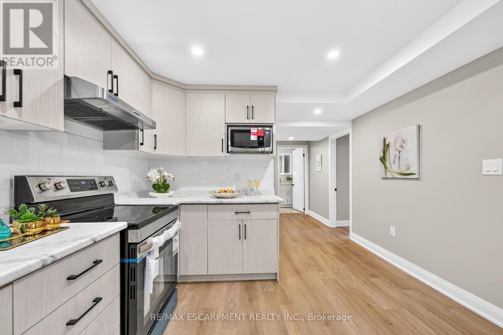 150 Howard Avenue Property Photo 33