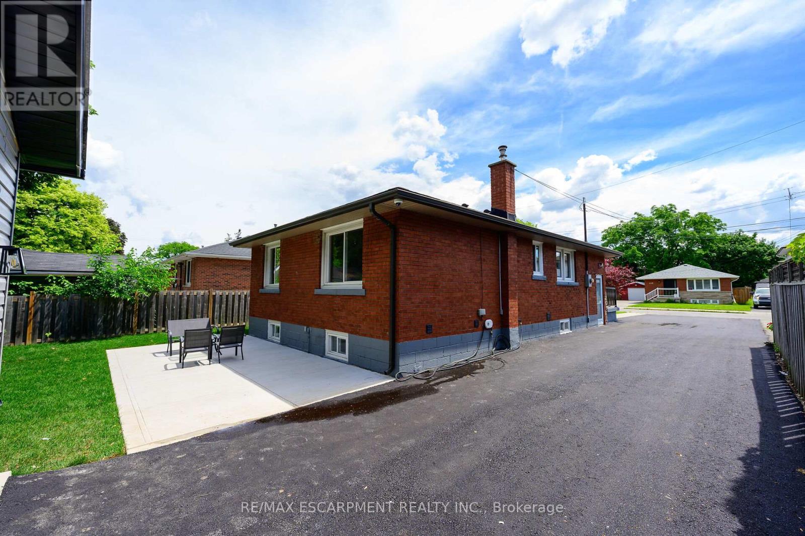 150 Howard Avenue Property Photo 43