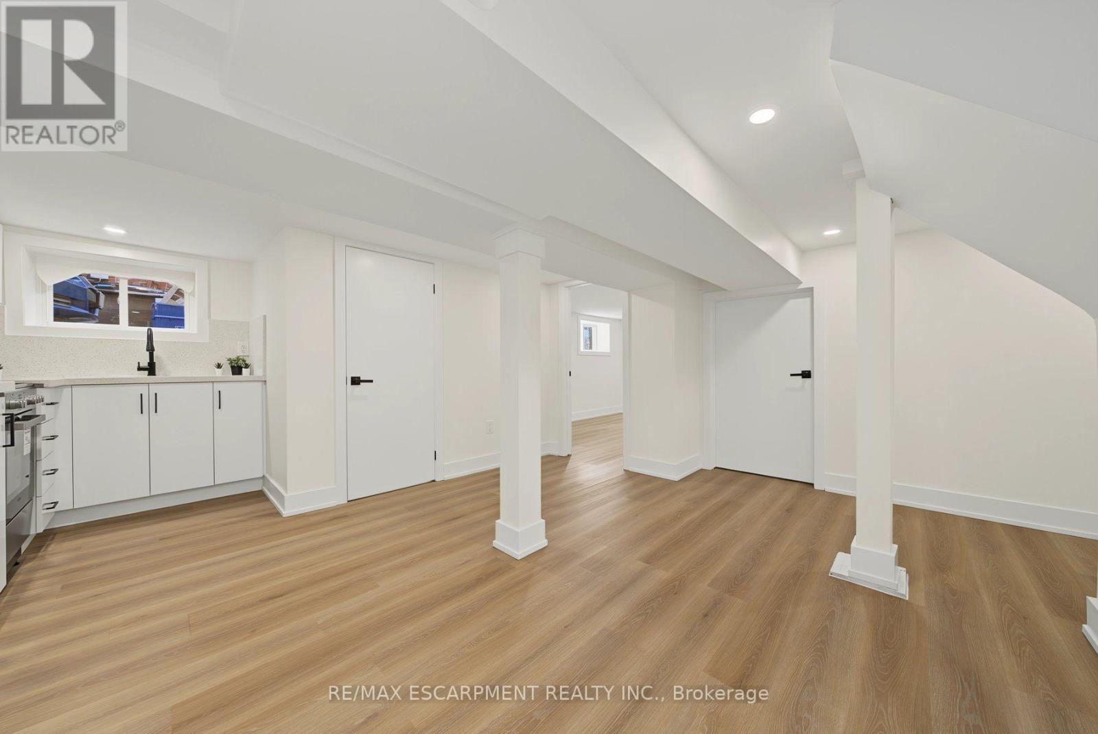 234 Balmoral Avenue S Property Photo 24