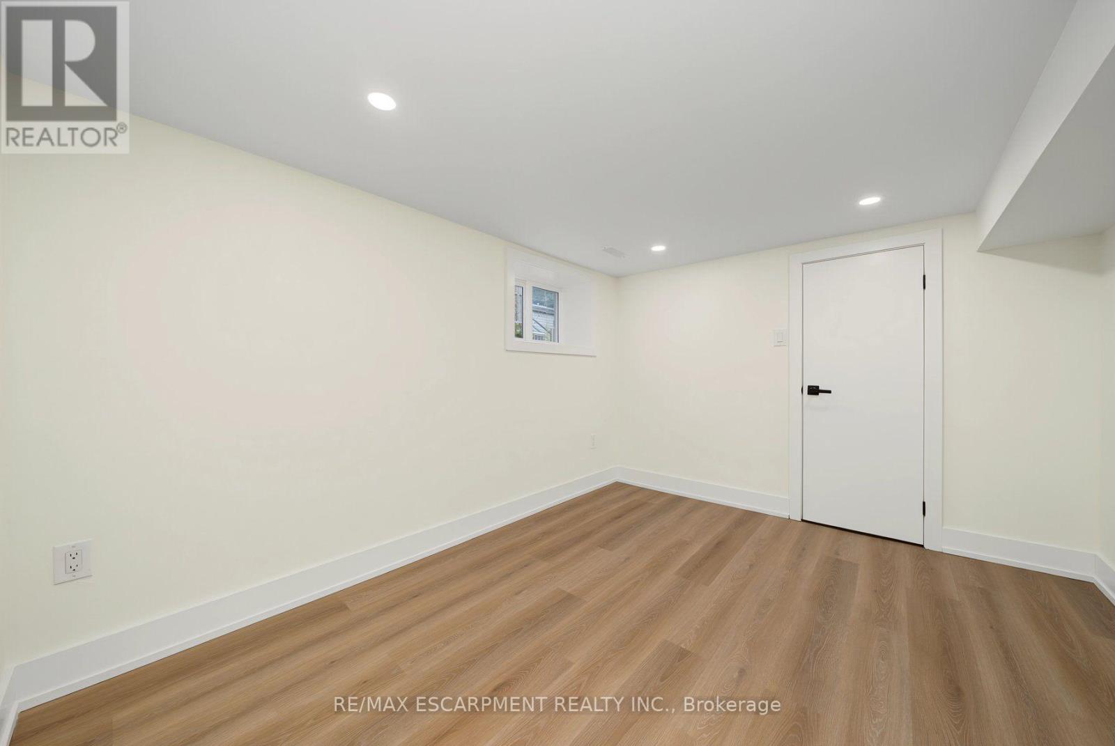 234 Balmoral Avenue S Property Photo 30