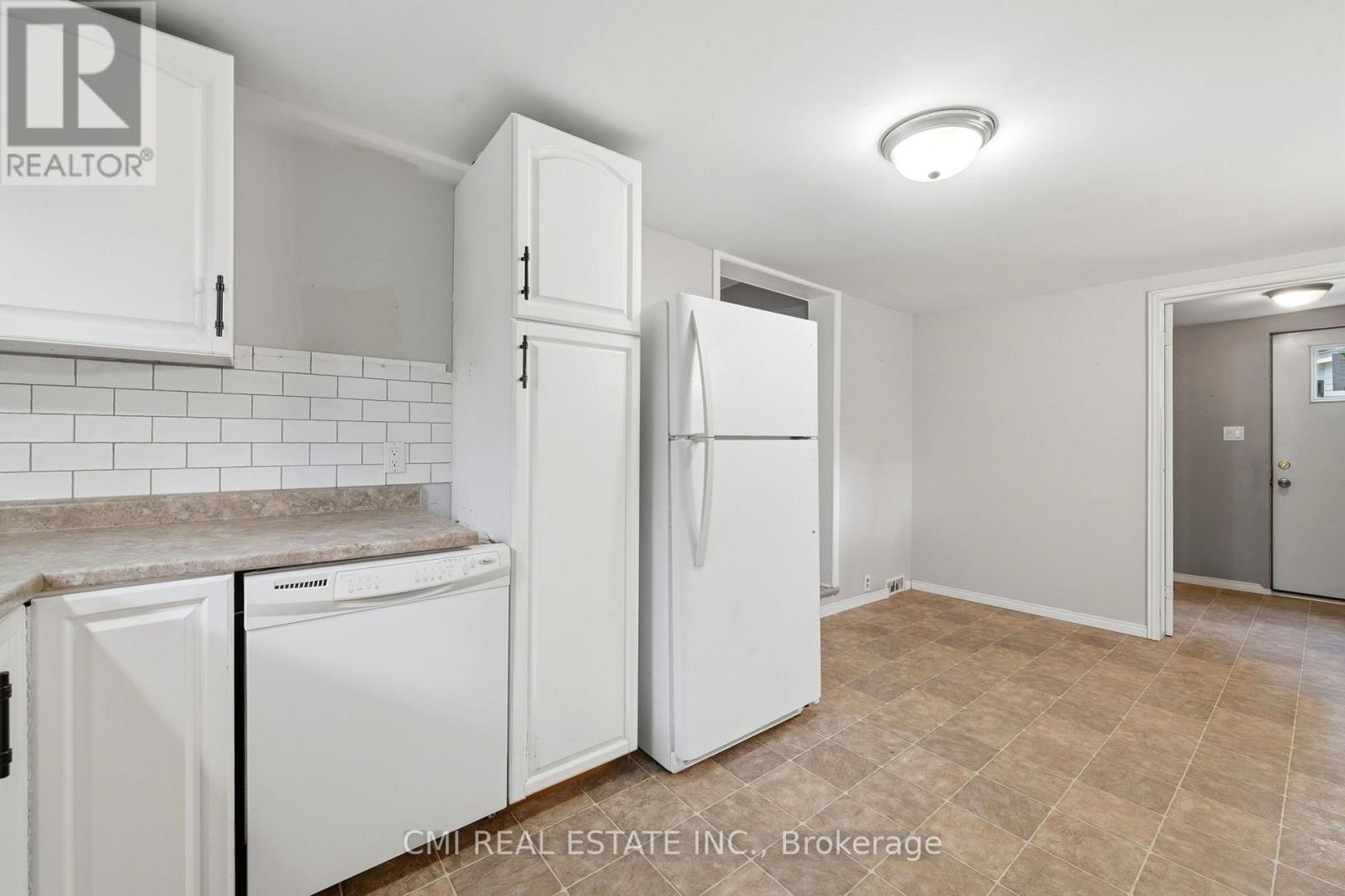 12 Argyle Street Property Photo 24