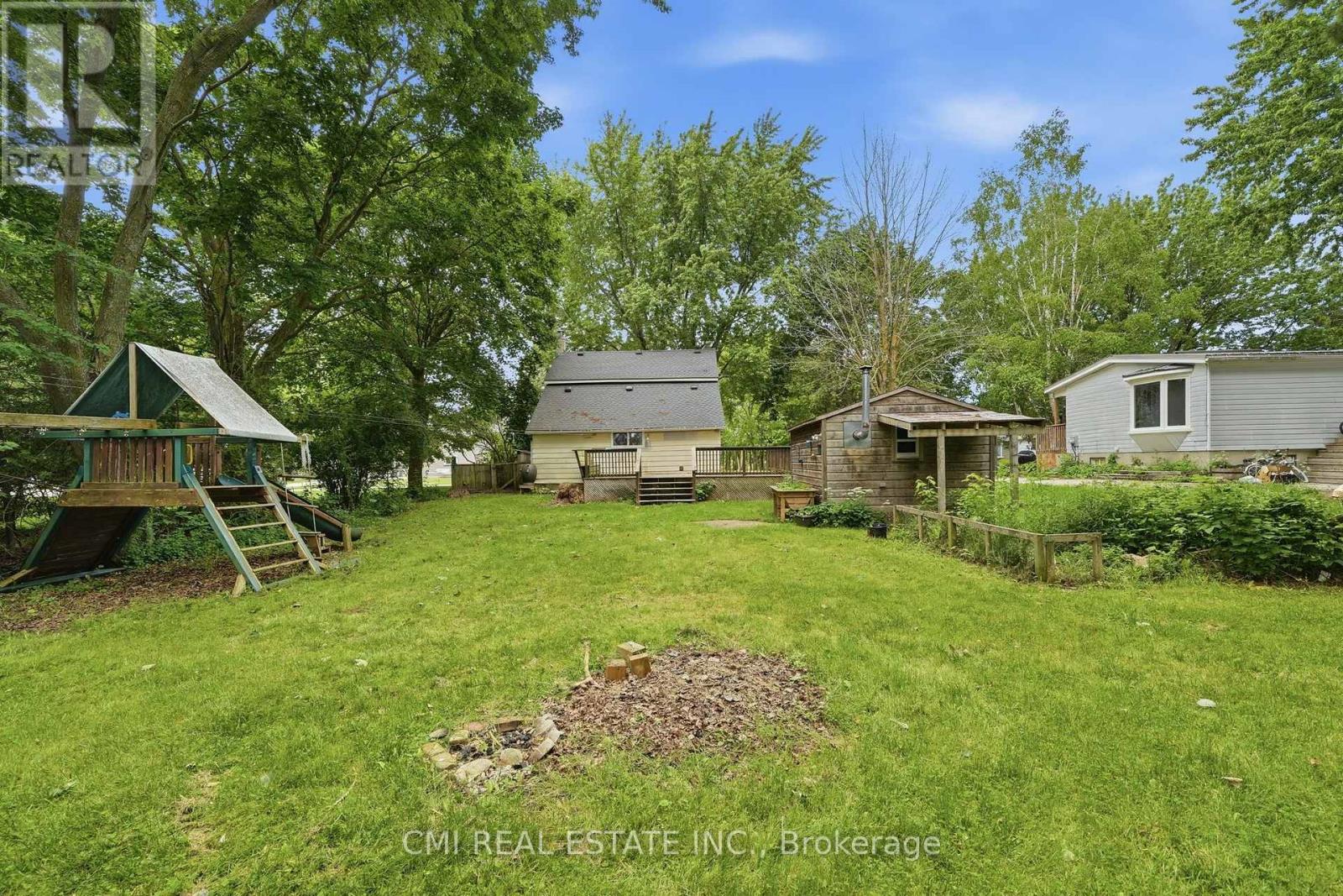 12 Argyle Street Property Photo 35
