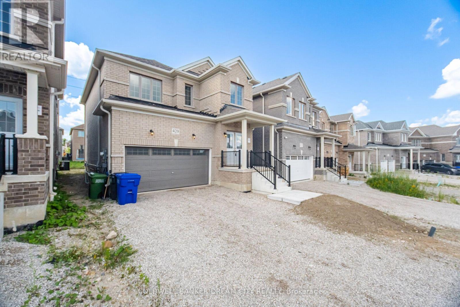 420 Vandusen Avenue Property Photo 4