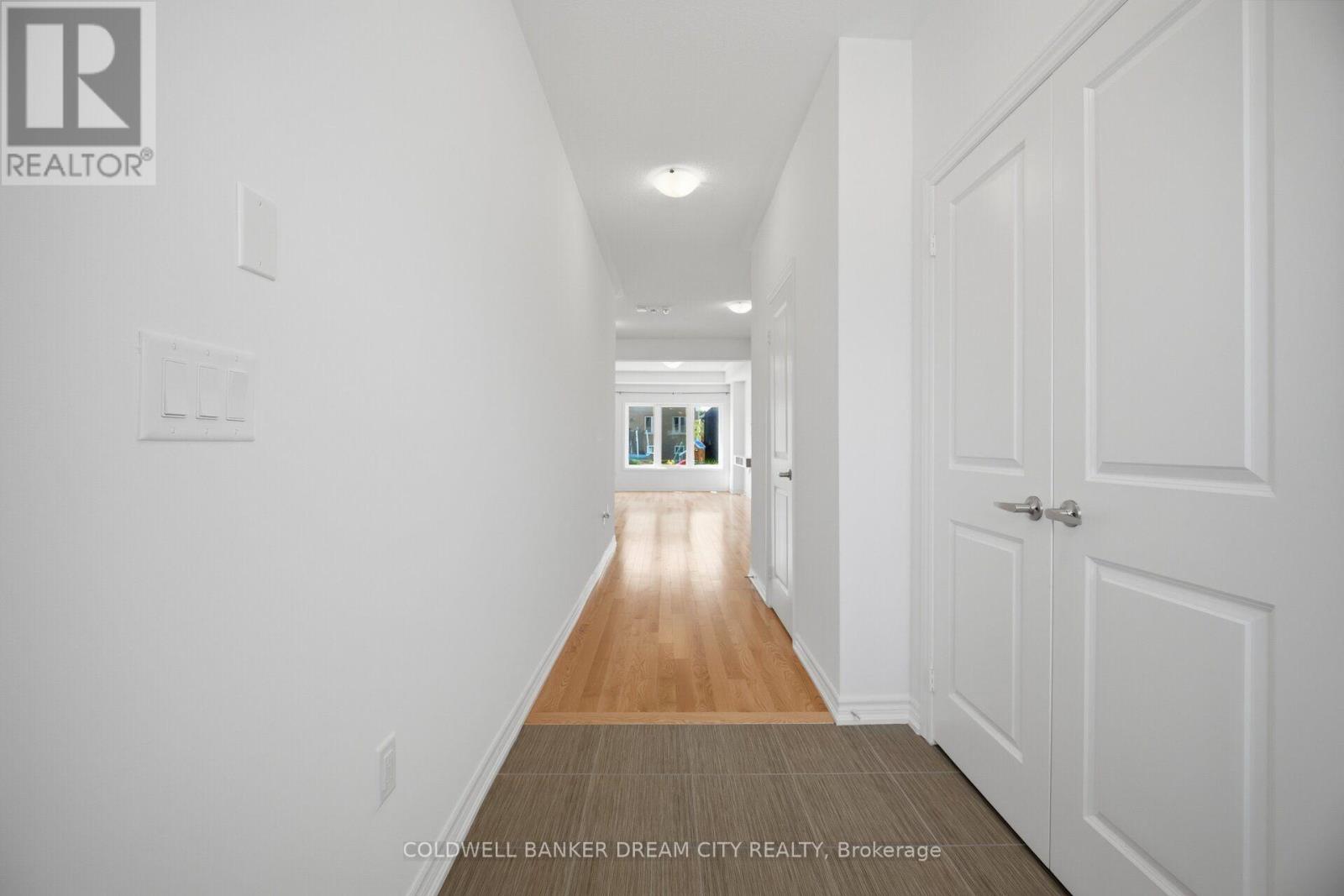 420 Vandusen Avenue Property Photo 7