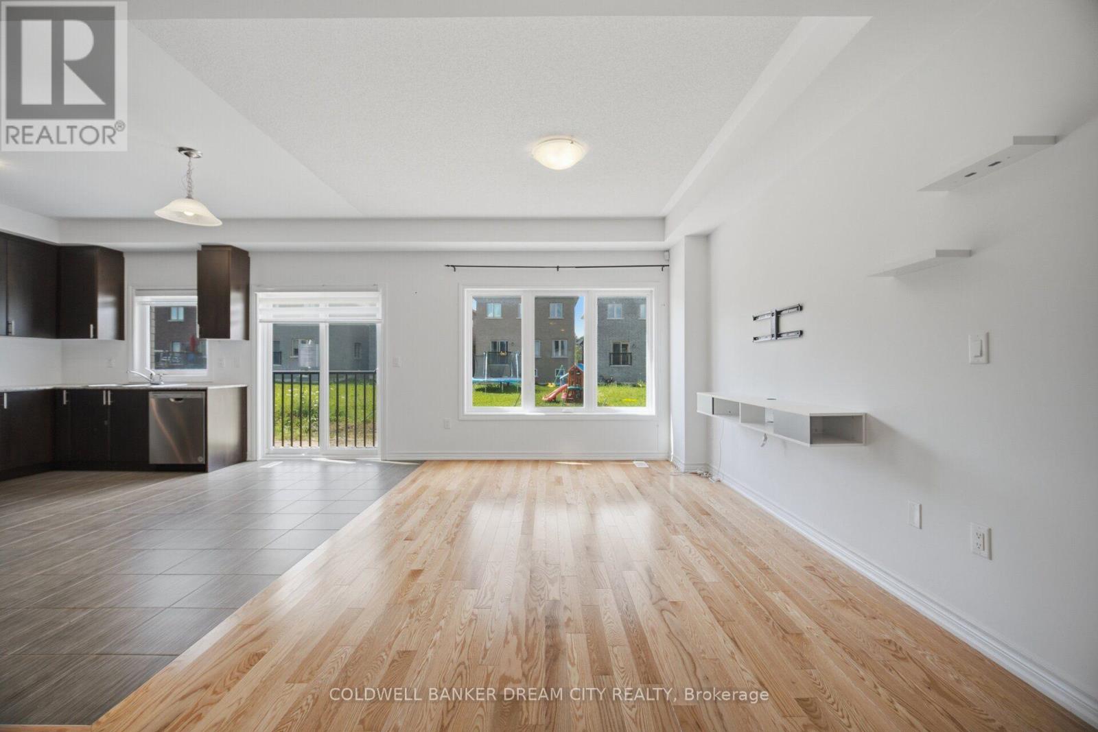 420 Vandusen Avenue Property Photo 9