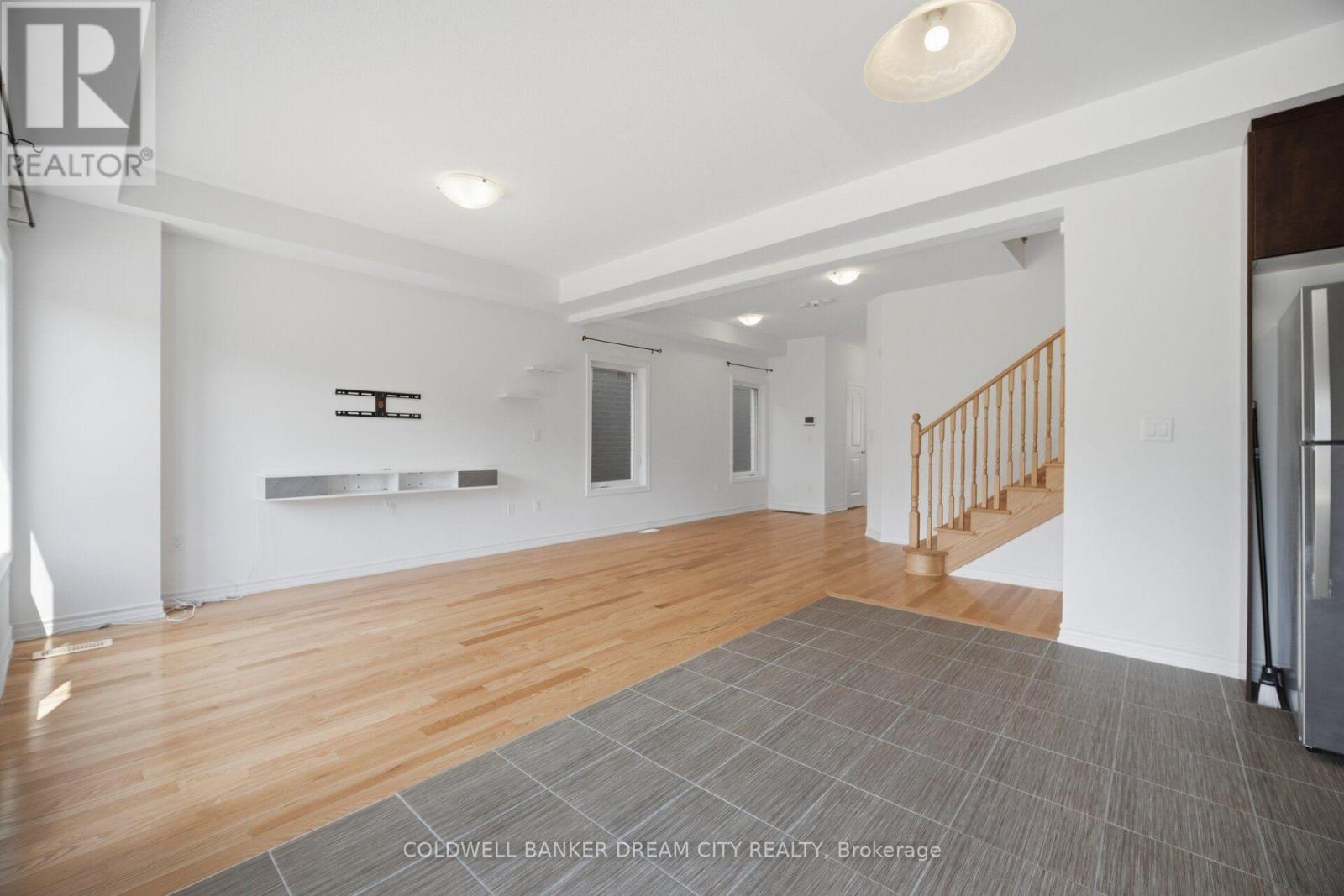 420 Vandusen Avenue Property Photo 11