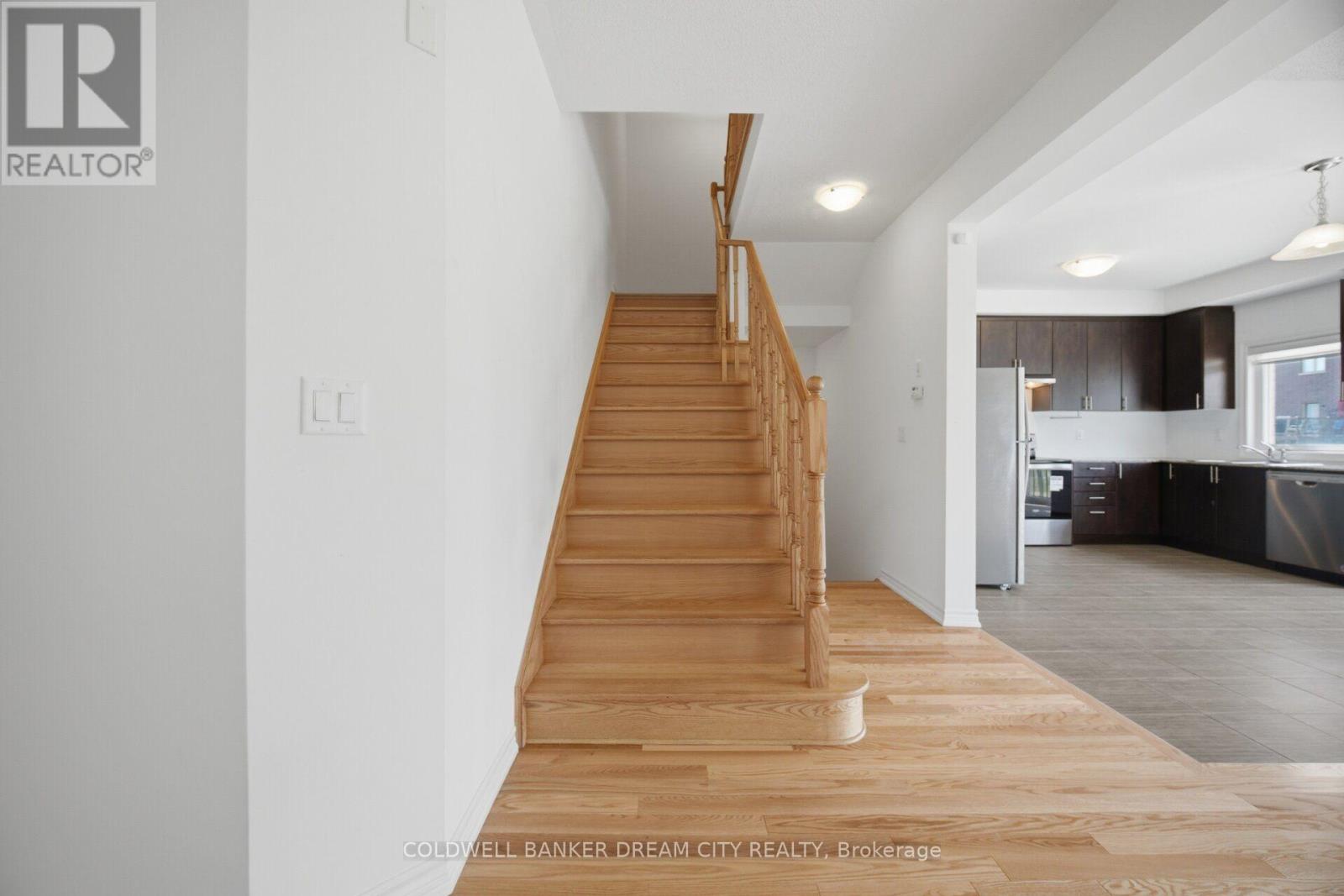 420 Vandusen Avenue Property Photo 20