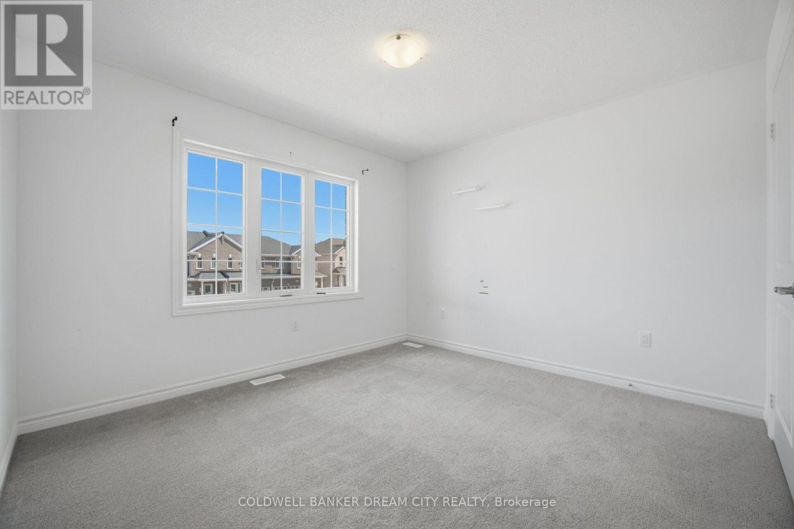 420 Vandusen Avenue Property Photo 31
