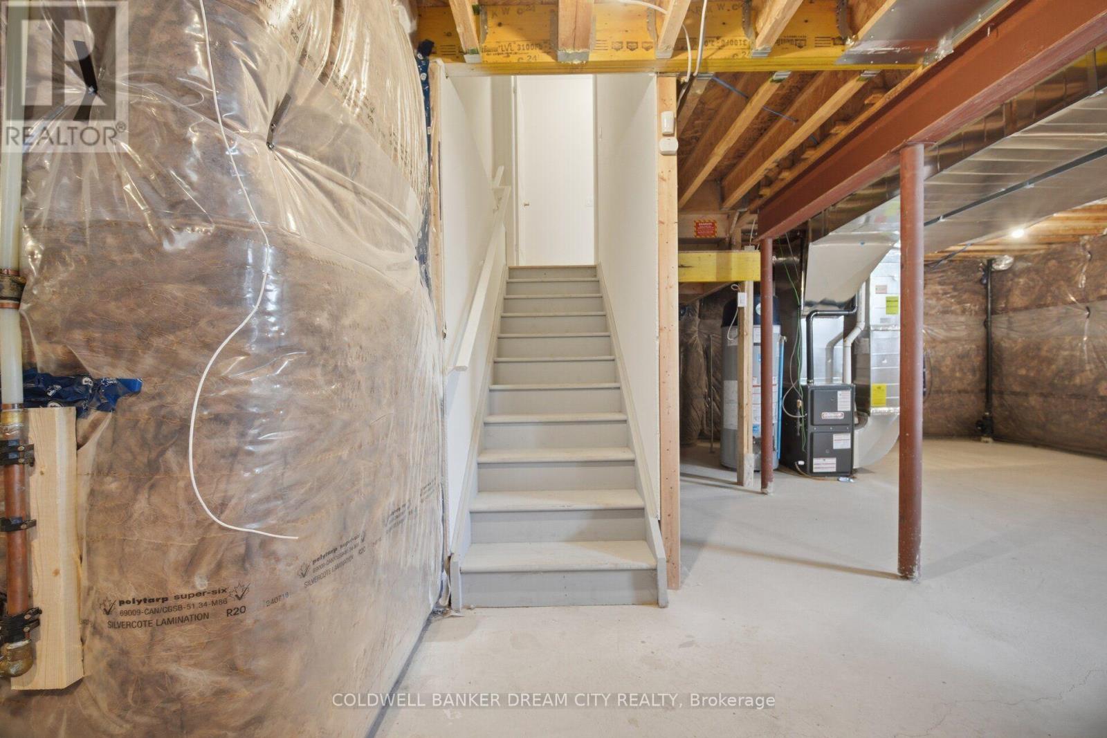 420 Vandusen Avenue Property Photo 34
