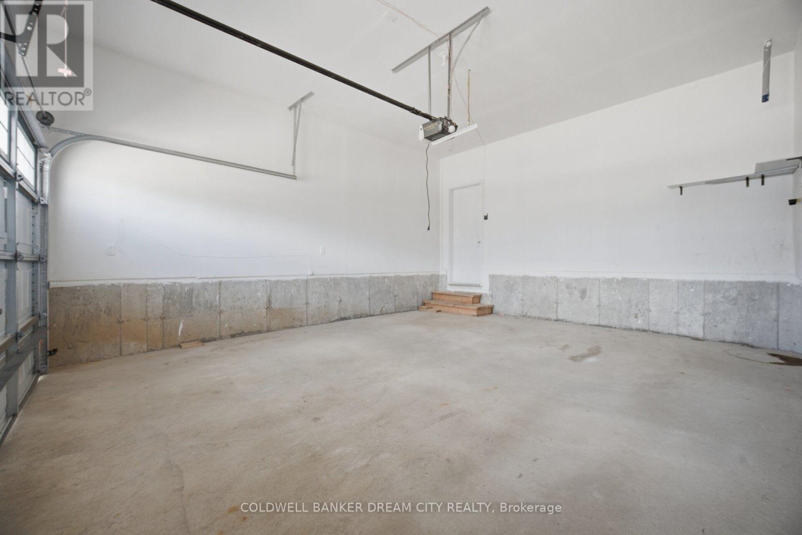 420 Vandusen Avenue Property Photo 41