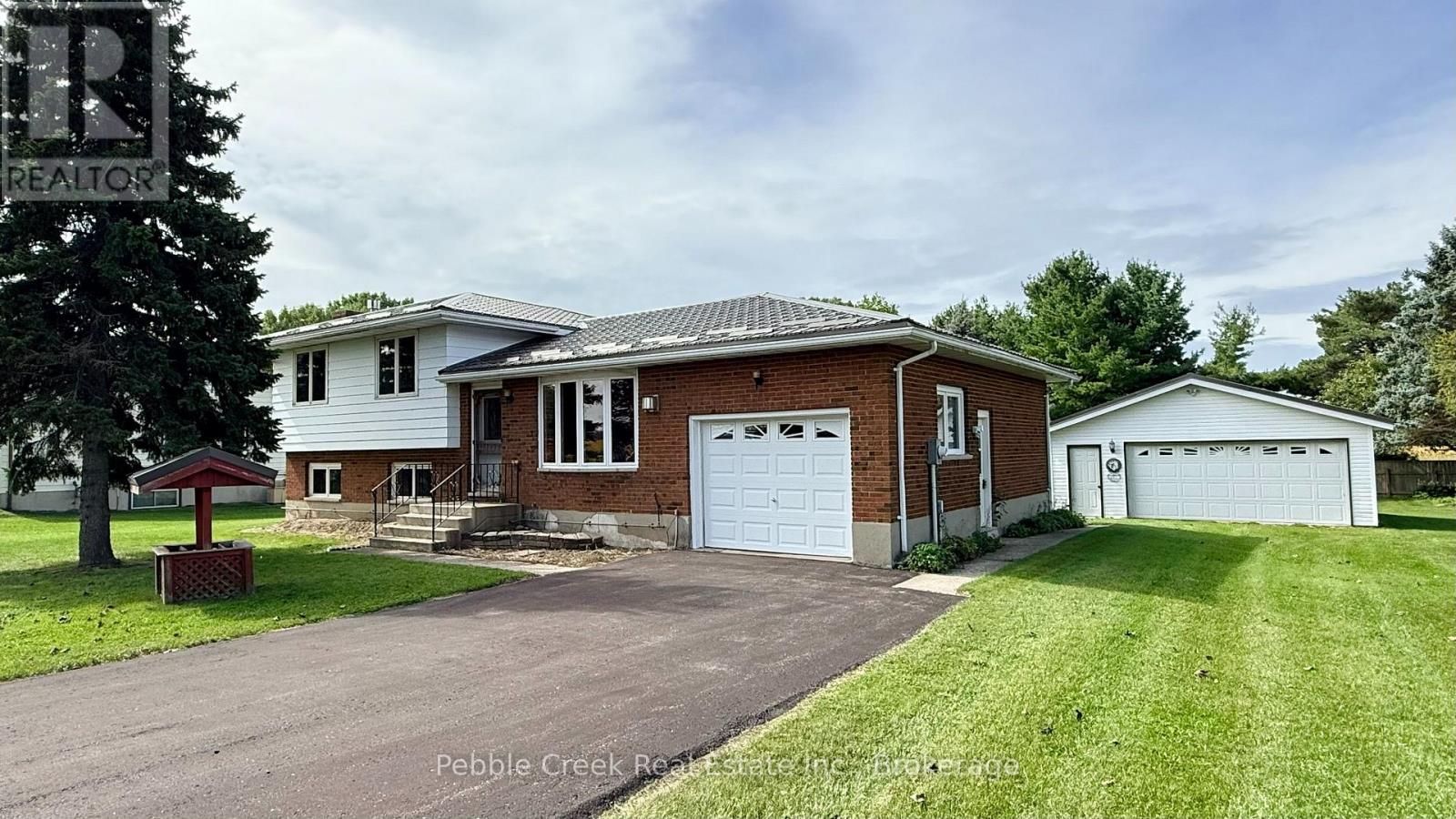 79927 Orchard Line Property Photo 1