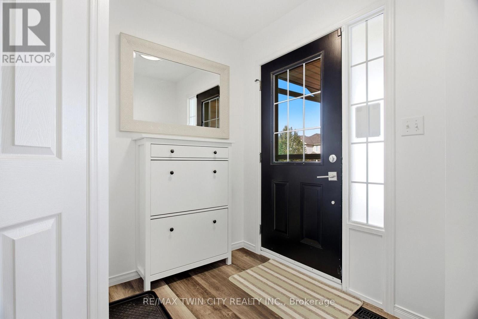 15 Cannes Street Property Photo 3