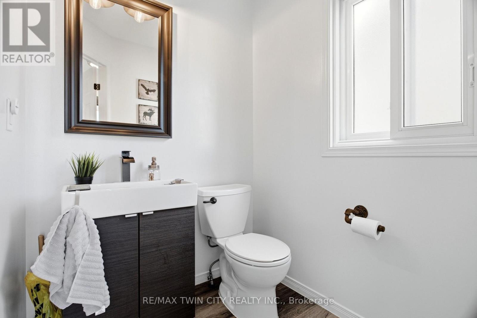 15 Cannes Street Property Photo 19