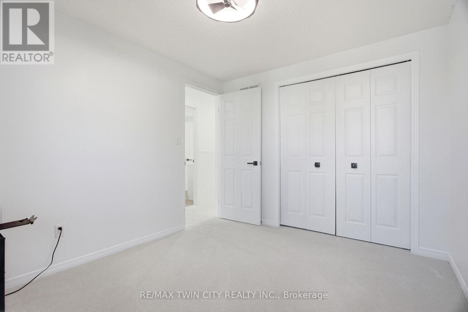 15 Cannes Street Property Photo 38