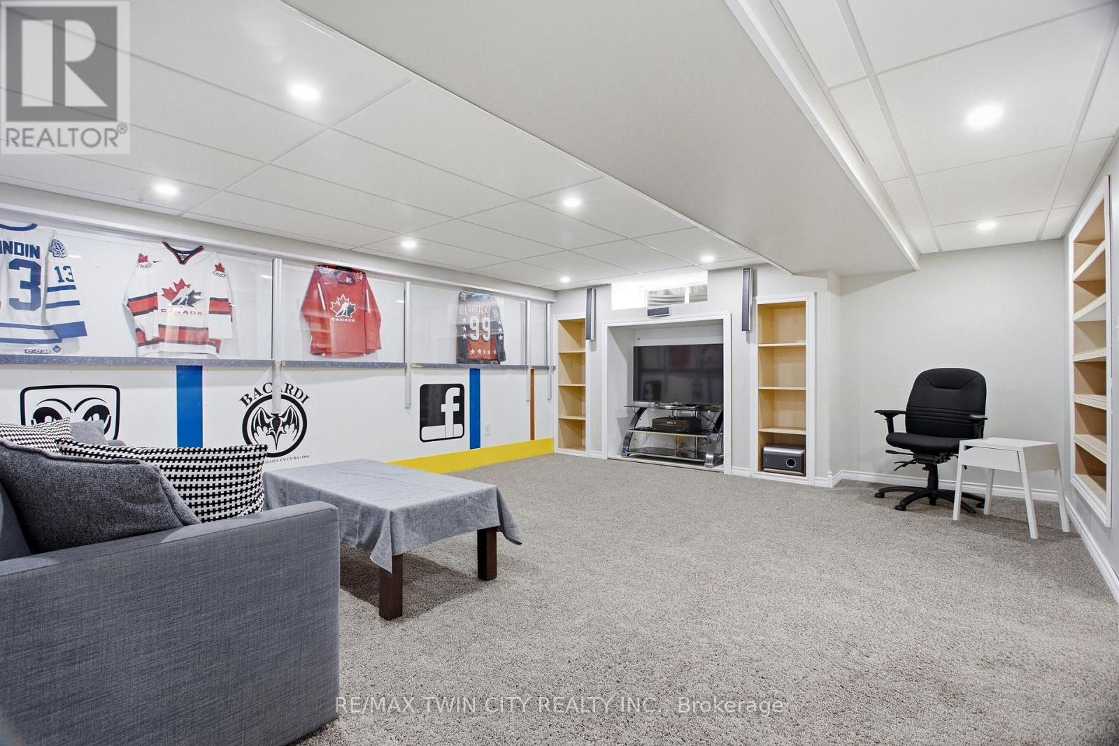 15 Cannes Street Property Photo 39