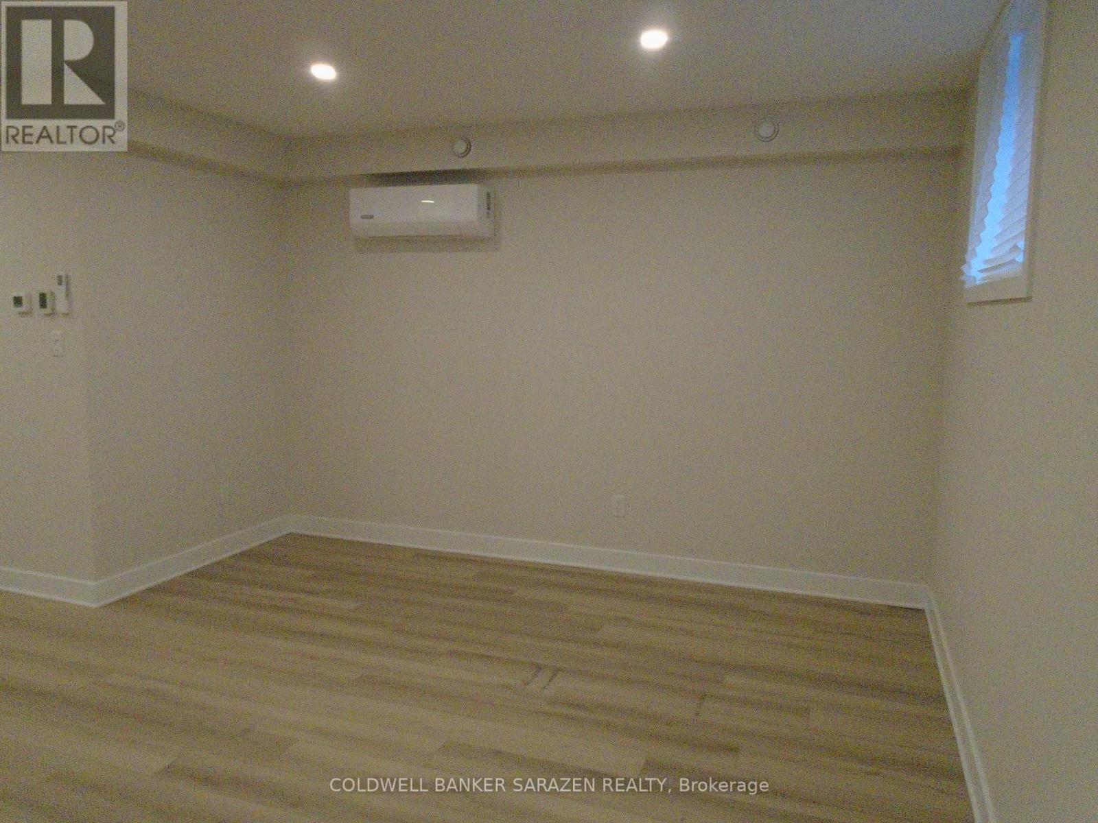 B - 279 Enclave Walk E Property Photo 5